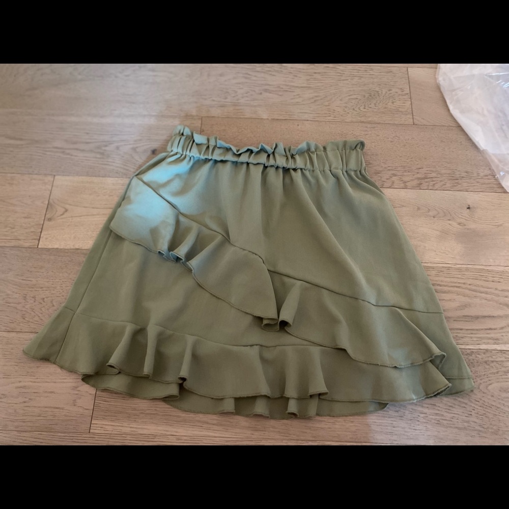 green skirt